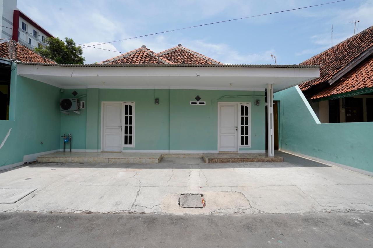 Soreang Oyo 91389 Anggrek Residence Syariah מראה חיצוני תמונה